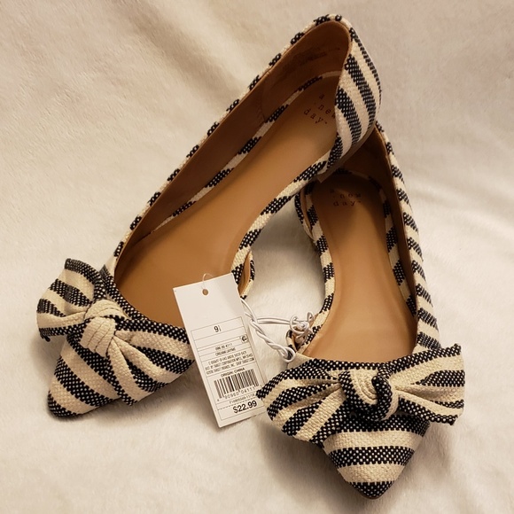 a new day Shoes - A New Day | Bow Ballet Flats | NWT